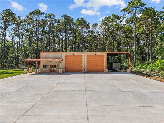 7306 Live Oak Circle, Alvin, TX 77511