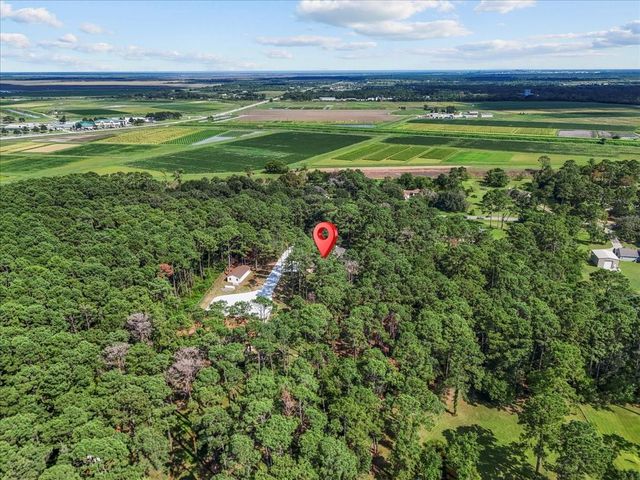 7306 Live Oak Circle, Alvin, TX 77511