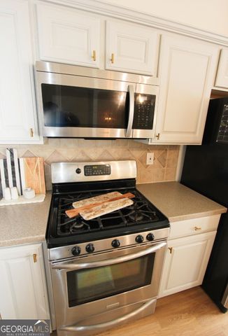 5008 Foxfield Trace SE BLDG 14, Atlanta, GA 30339