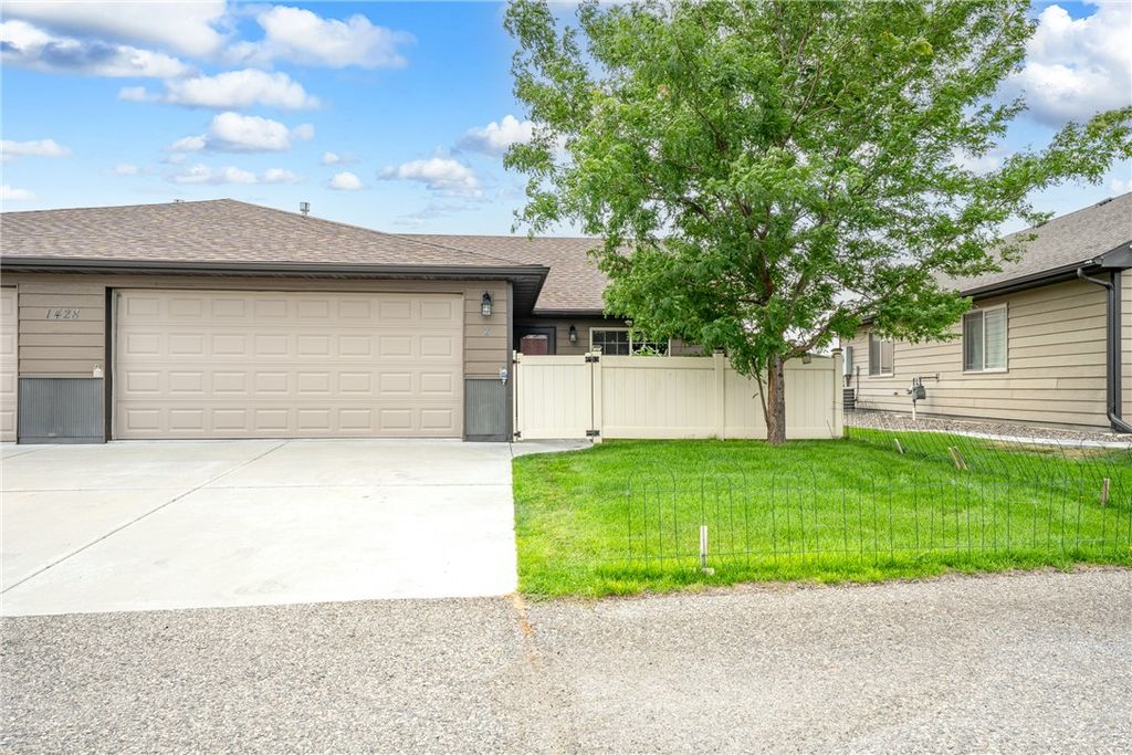 1428 River Point Loop 2, Billings, MT 59101 photo 1