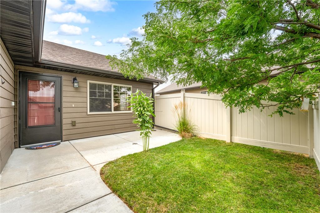 1428 River Point Loop 2, Billings, MT 59101 photo 3