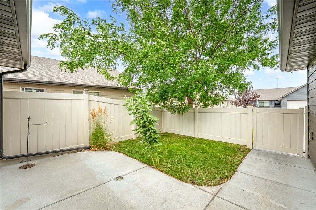 1428 River Point Loop 2, Billings, MT 59101 photo 4