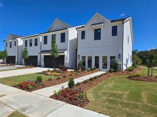 7441 Quinn Place, Flowery Branch, GA 30542