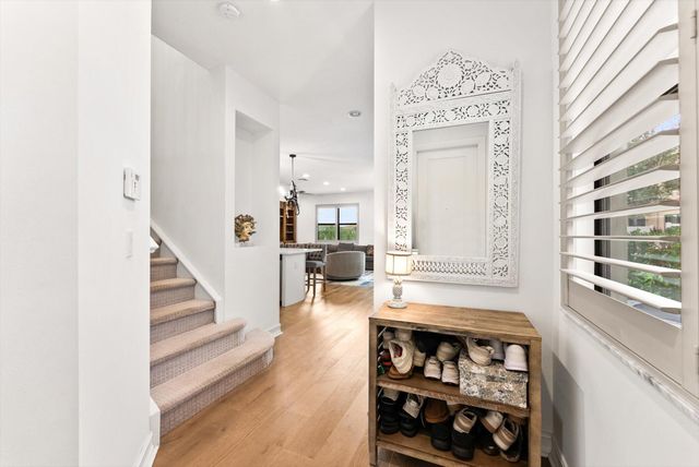 9451 KINLEY Place, Boca Raton, FL 33428