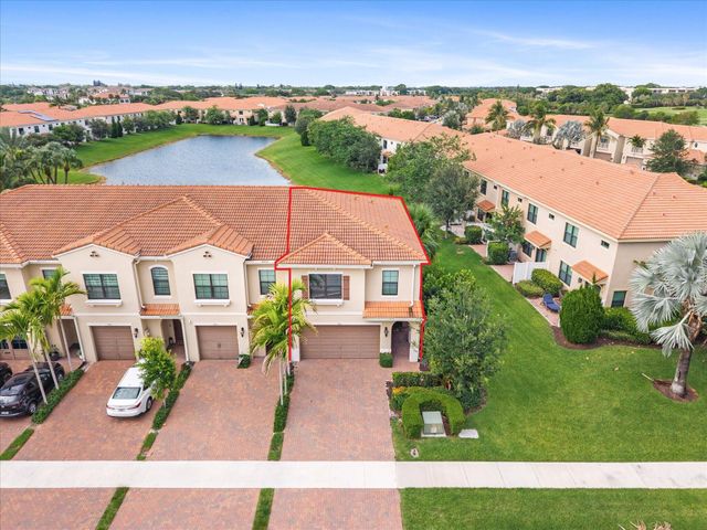 9451 KINLEY Place, Boca Raton, FL 33428