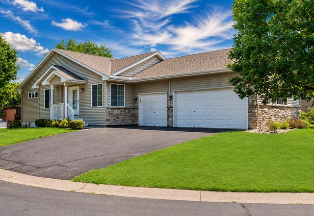 8556 Adair Circle N, Brooklyn Park, MN 55443