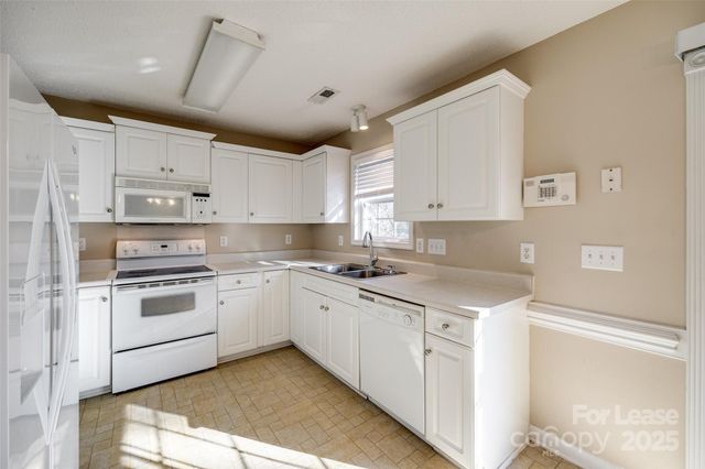 1148 Steele Meadows Drive, Fort Mill, SC 29715