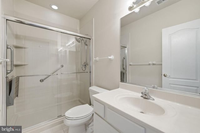 1220 ADMIRAL ZUMWALT LN, Herndon, VA 20170
