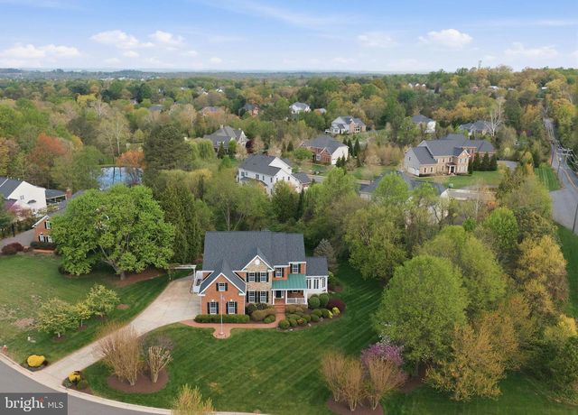 1220 ADMIRAL ZUMWALT LN, Herndon, VA 20170
