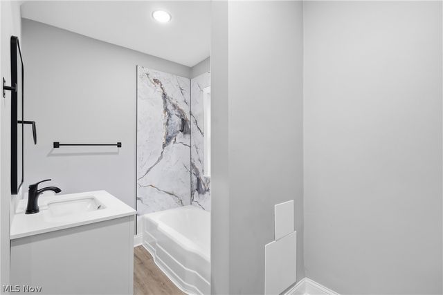 12701 Plover Street, Lakewood, OH 44107