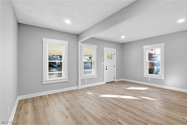 12701 Plover Street, Lakewood, OH 44107