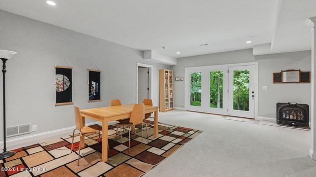 19120 Sturbridge Cir, Louisville, KY 40245