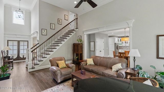 19120 Sturbridge Cir, Louisville, KY 40245