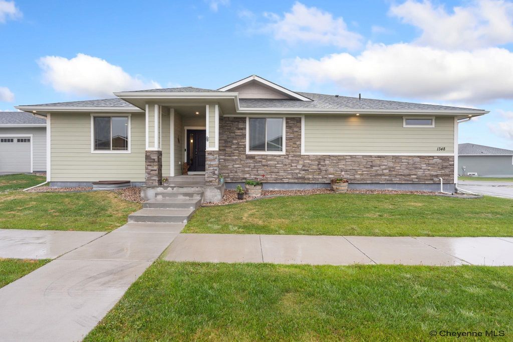 1348 JACK LN, Cheyenne, WY 82009