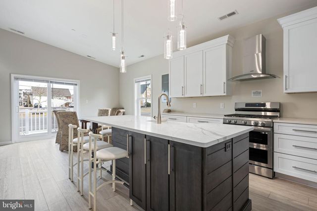 8703 COASTAL HWY, Ocean City, MD 21842