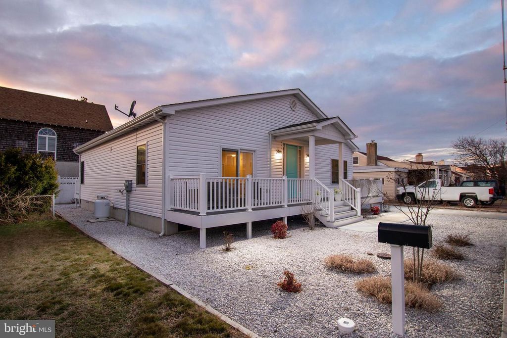 8703 COASTAL HWY, Ocean City, MD 21842