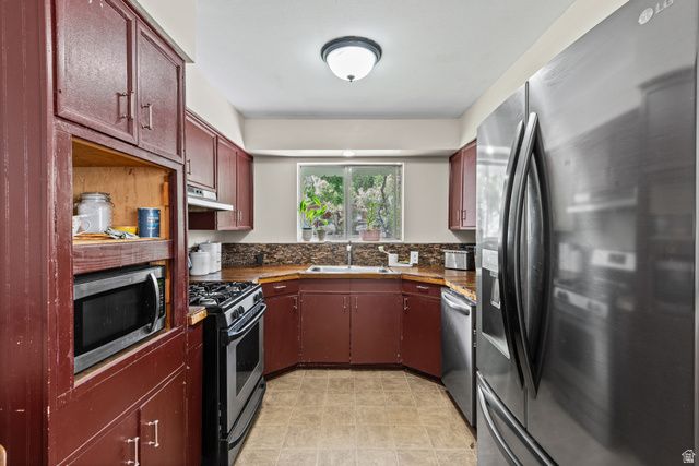 225 TYLER AVE, Ogden, UT 84404