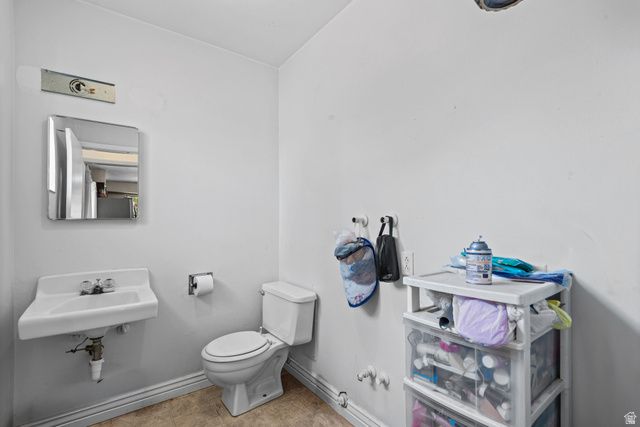 225 TYLER AVE, Ogden, UT 84404