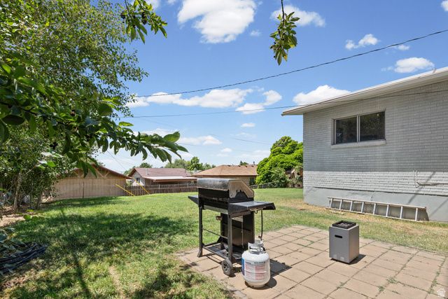 225 TYLER AVE, Ogden, UT 84404