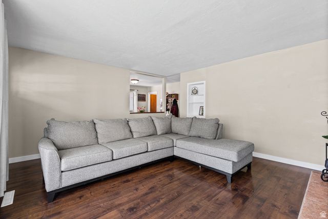 225 TYLER AVE, Ogden, UT 84404
