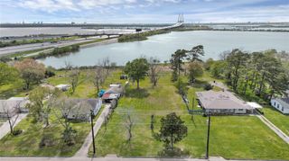 1715 Missouri Street, Baytown, TX 77520
