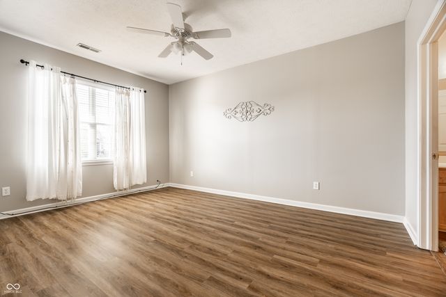 6970 Park Square Drive APT A, Avon, IN 46123