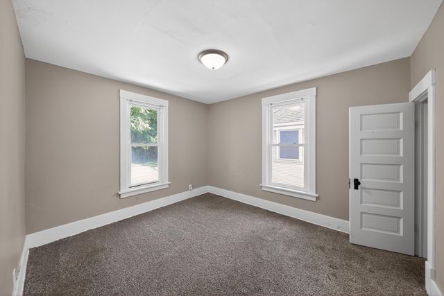 415 S 1ST Street, Council Bluffs, IA 51503