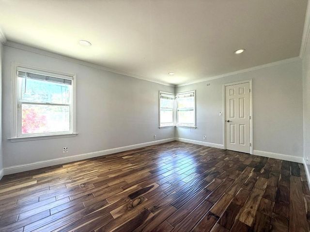 1257 Magnolia Avenue, San Carlos, CA 94070