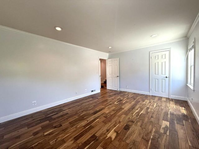 1257 Magnolia Avenue, San Carlos, CA 94070