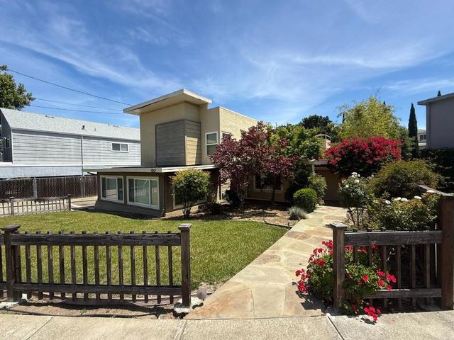 1257 Magnolia Avenue, San Carlos, CA 94070
