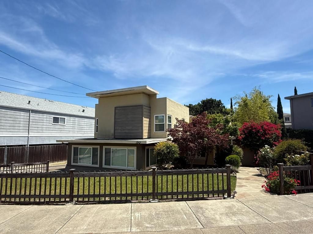 1257 Magnolia Avenue, San Carlos, CA 94070