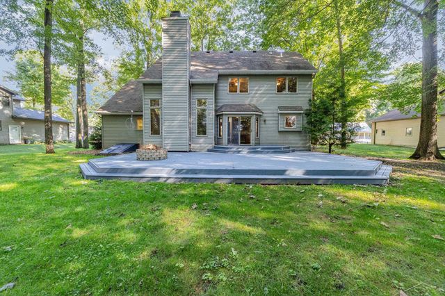 12397 Whisper Ridge Drive, Freeland, MI 48623