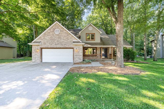 12397 Whisper Ridge Drive, Freeland, MI 48623