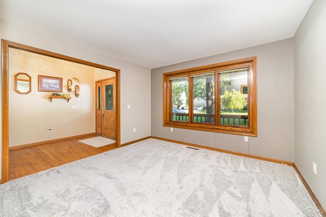 12397 Whisper Ridge Drive, Freeland, MI 48623