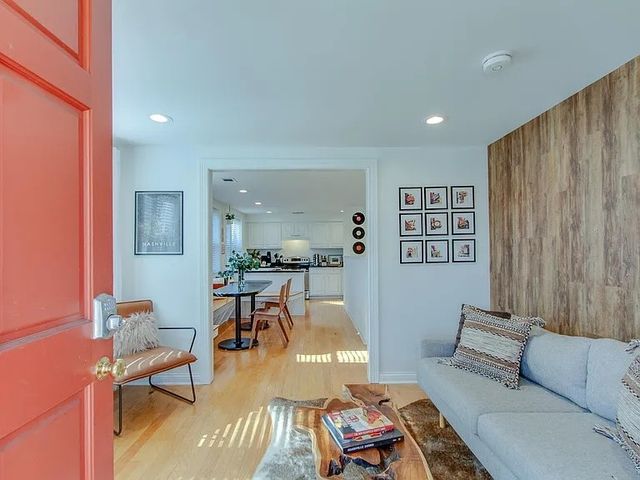 331 53rd Ave, N, Nashville, TN 37209