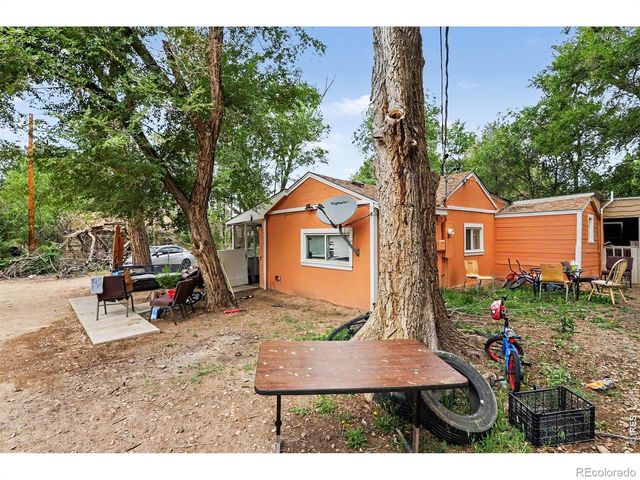 400 22nd Avenue, Greeley, CO 80631