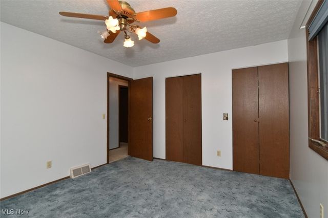 8010 Zupancic Drive, Garrettsville, OH 44231