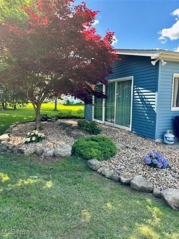 8010 Zupancic Drive, Garrettsville, OH 44231