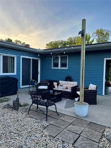 8010 Zupancic Drive, Garrettsville, OH 44231