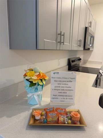 3021 SKYLINE LOOP, Kissimmee, FL 34758