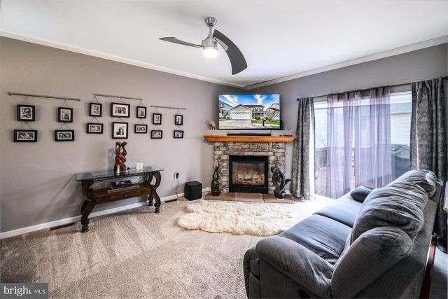 21 CARLSBAD DR, Stafford, VA 22554