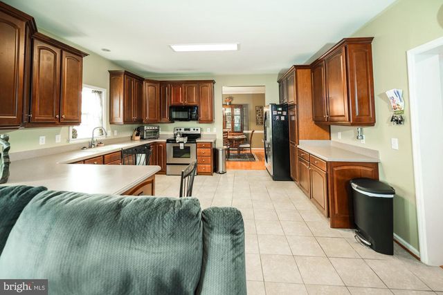 21 CARLSBAD DR, Stafford, VA 22554