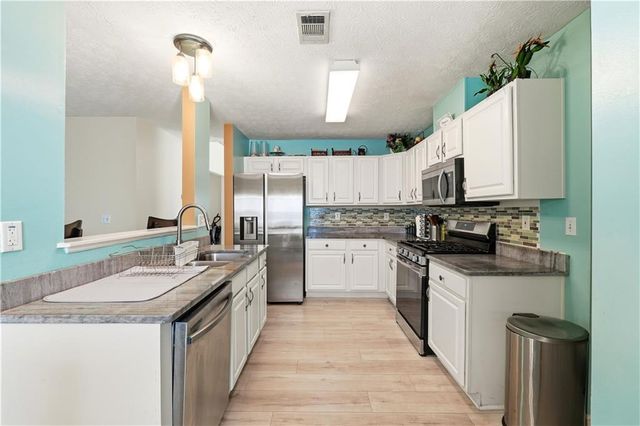 6095 Glacier Run, Norcross, GA 30093