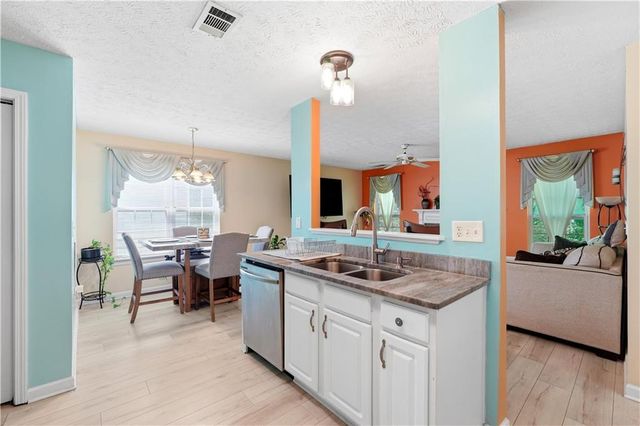 6095 Glacier Run, Norcross, GA 30093