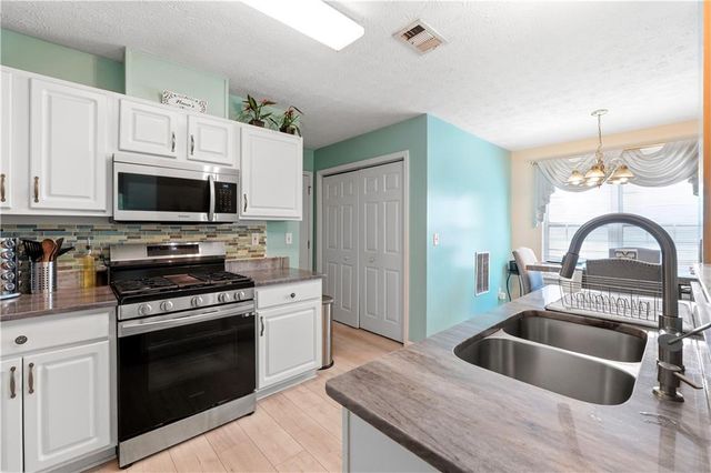 6095 Glacier Run, Norcross, GA 30093
