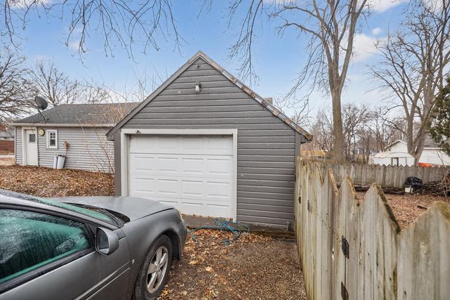 1216 5th Street SE, Rochester, MN 55904