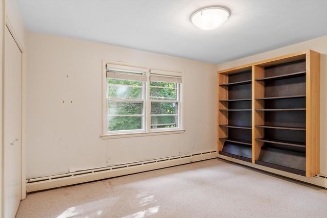 10 Dick Drive, Worcester, MA 01609