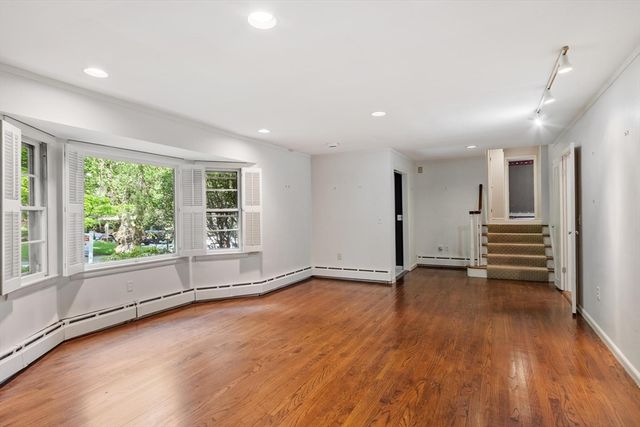 10 Dick Drive, Worcester, MA 01609