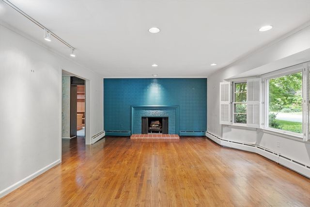 10 Dick Drive, Worcester, MA 01609
