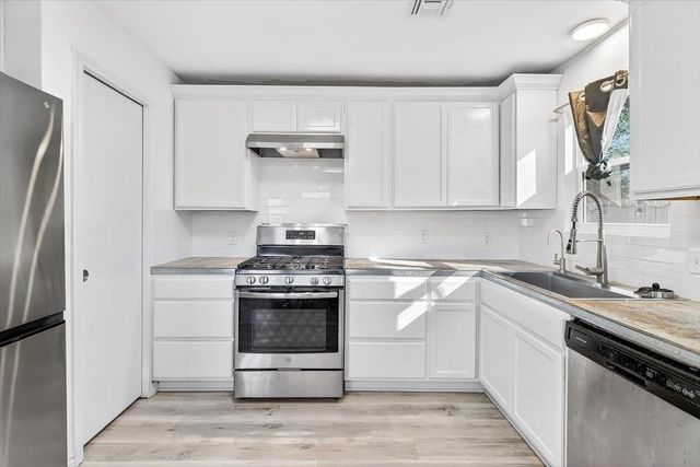 1749 Dawn Breeze Drive, Corpus Christi, TX 78412